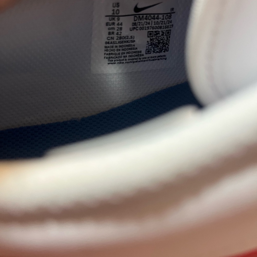 Nike Cortez White Red Varsity Blue Sneaker Men's Shoe Size 10 DM4044-108 - Picture 10 of 11